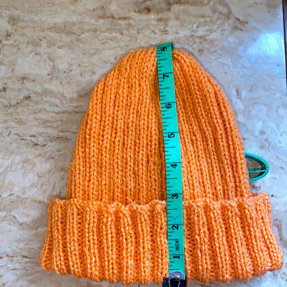 Hand knitted Beanie - Seamless /Tagless
